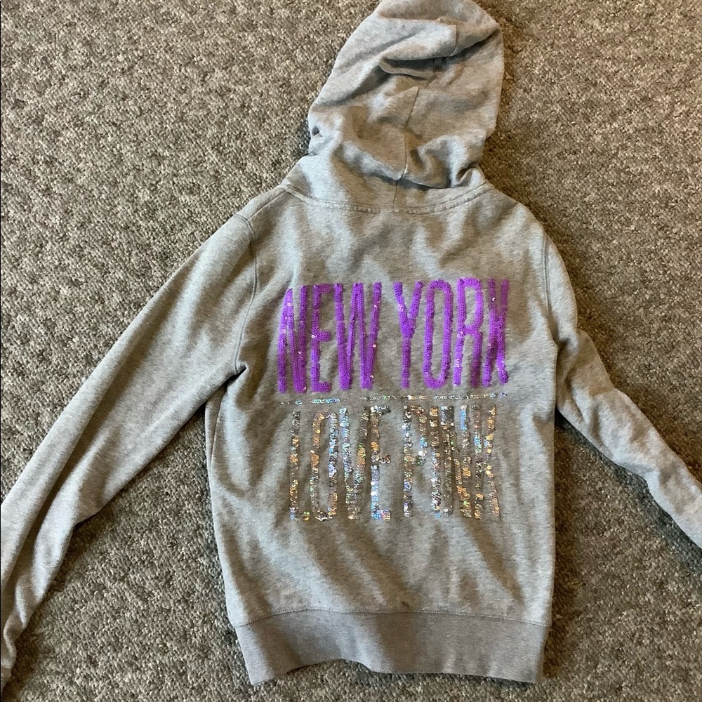 Women’s NYC zip up hoodie